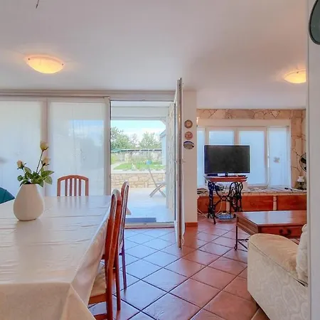 Apartman Dimnik *